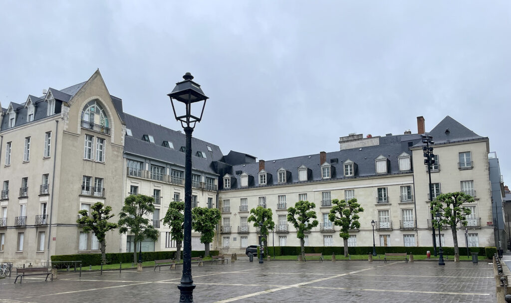 Tours Hôpital Saint-Gatien Origine